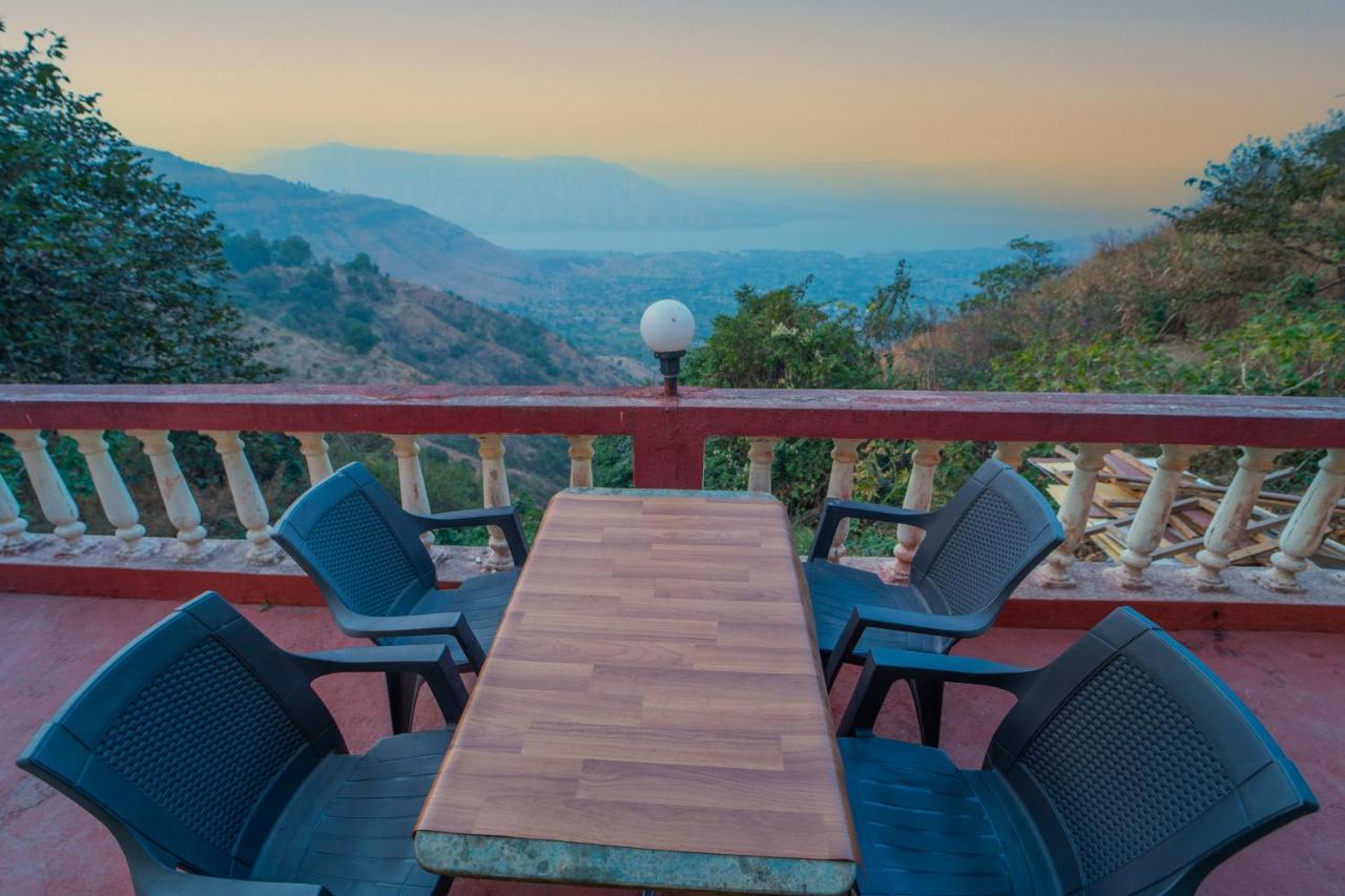 Sharayu Holidays Valley View *