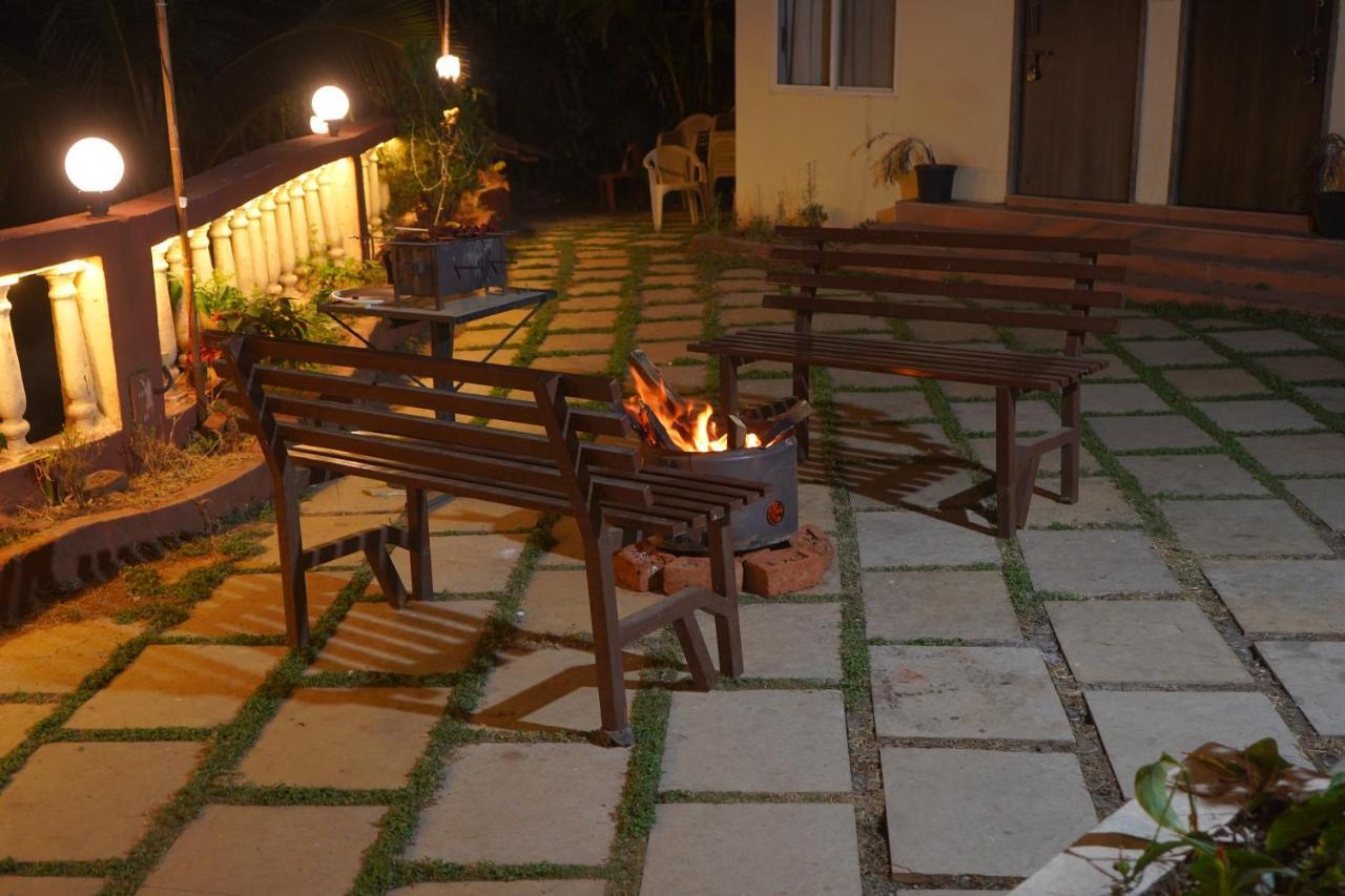 Sharayu Holidays Valley View *