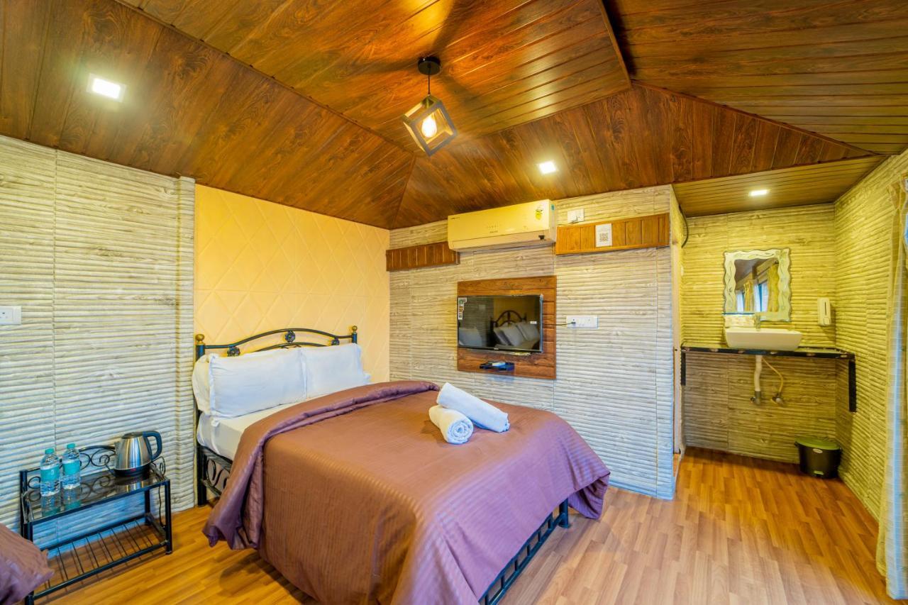 Sharayu Holidays Valley View