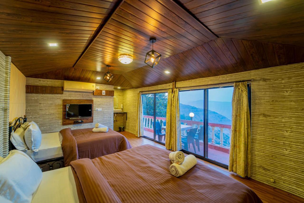 Sharayu Holidays Valley View *