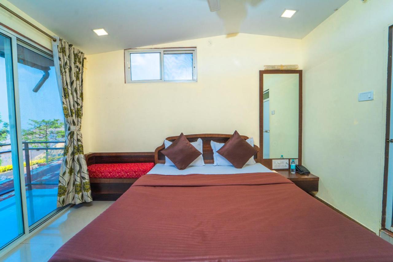 Sharayu Holidays Valley View