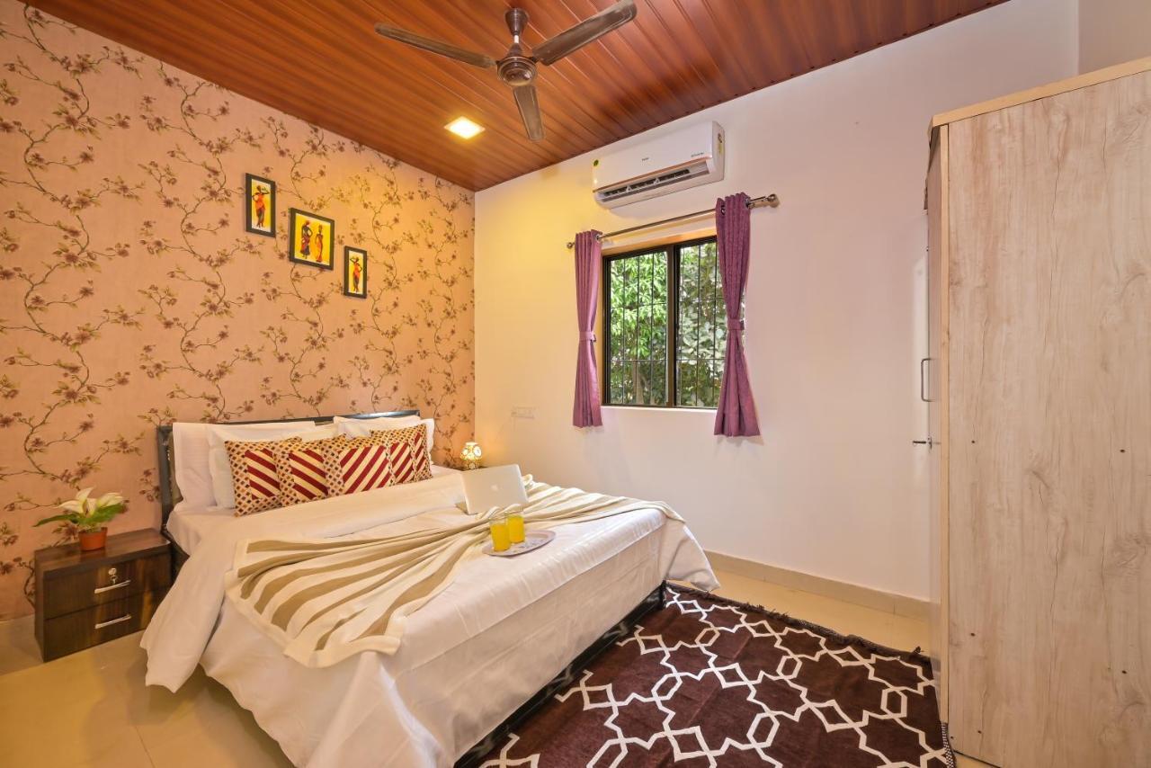 Infinity Pool 2bhk With Valley View