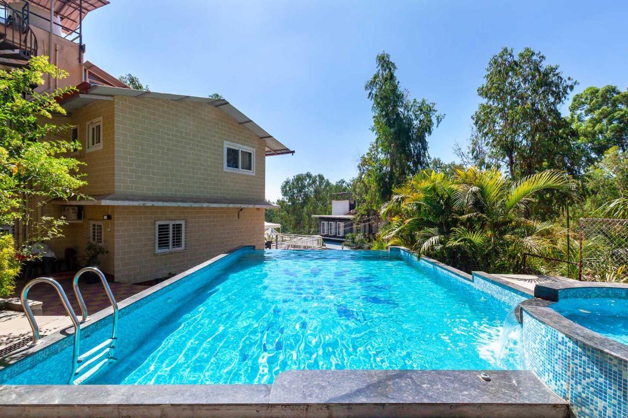Chimney Cottage: Scenic Retreat With Plunge Pool, Jacuzzi, And Theatre