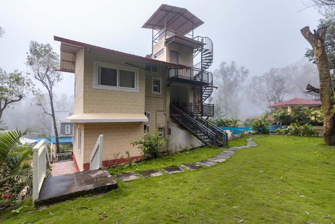 Chimney Cottage: Scenic Retreat With Plunge Pool, Jacuzzi, And Theatre Villa Panchgani