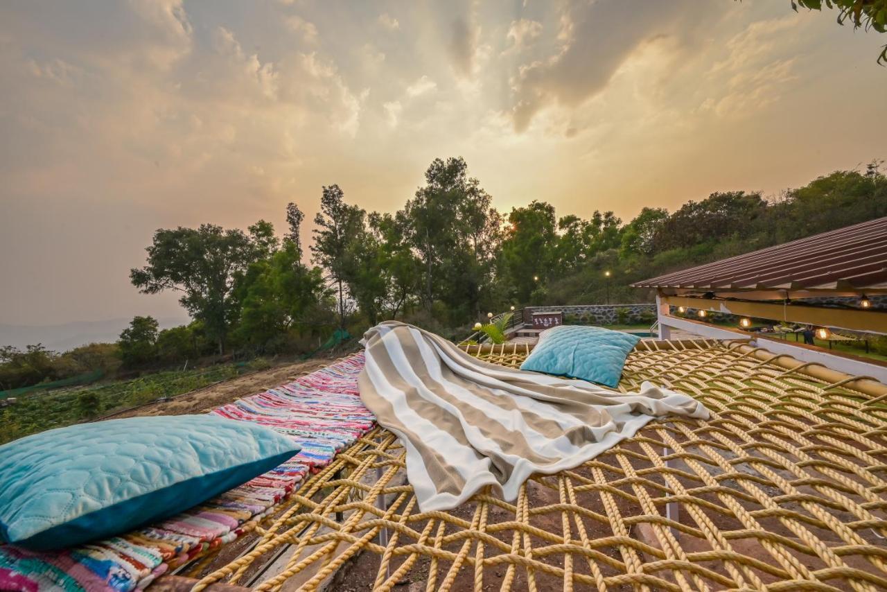 Villa Infinity Pool 2bhk With Valley View