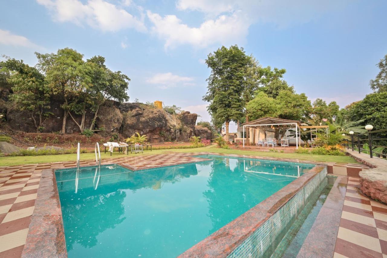 Infinity Pool 2bhk With Valley View