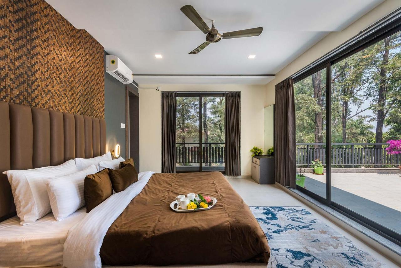Stayvista's Peace Paradise: Retreat With Pool And Activities Villa *