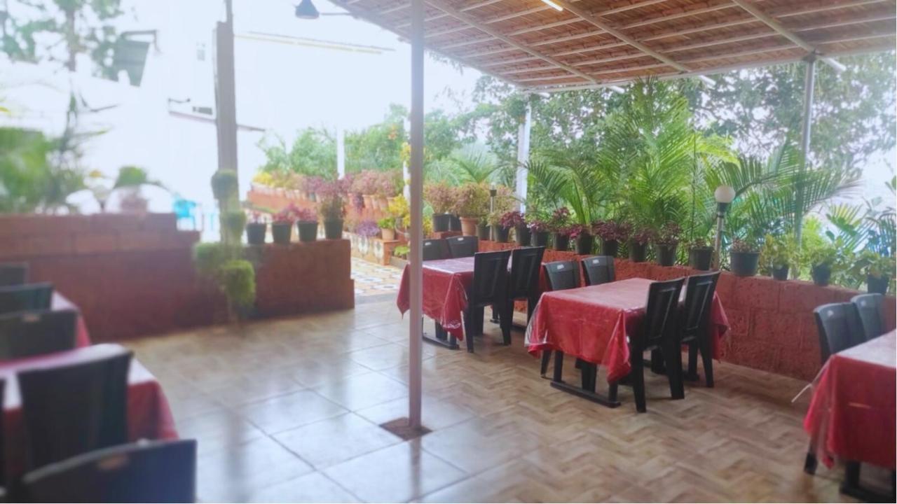 Strawberry County 3* Panchgani