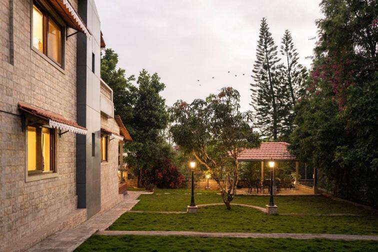 Ama & Trails - Dulwich Park View Villa Panchgani