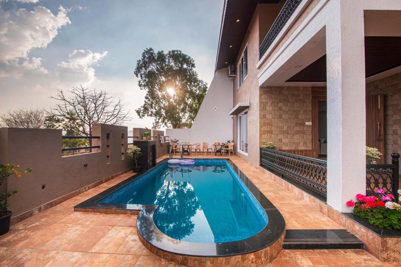 Villa Stayvista's Skyline - Mountain-view With Swimming Pool And Terrace *