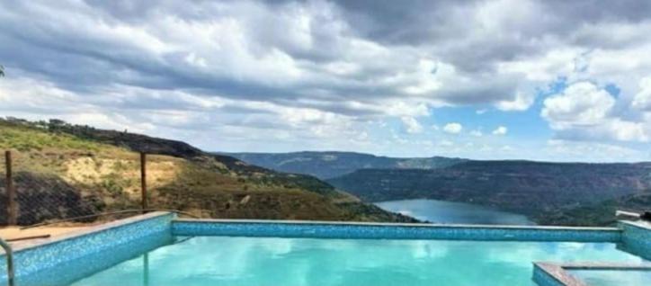 Vinayaka's * Panchgani