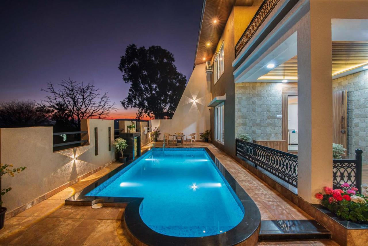 Stayvista's Skyline - Mountain-view With Swimming Pool And Terrace