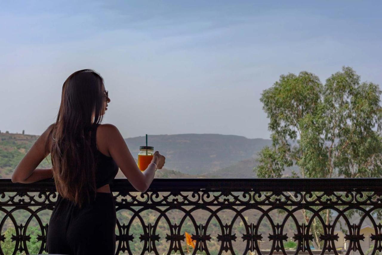 Villa Stayvista's Skyline - Mountain-view With Swimming Pool And Terrace *