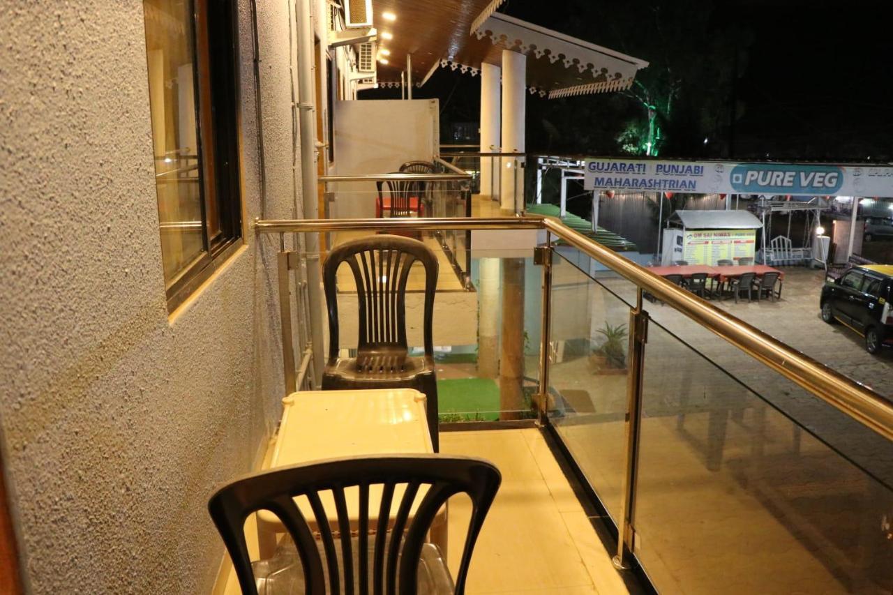 Param And Restaurant Hotel Panchgani