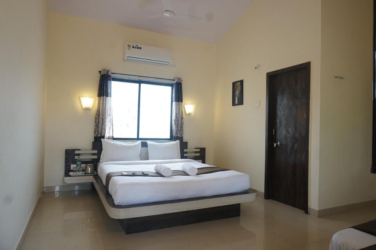 Hotel Pratham Lotus Panchgani