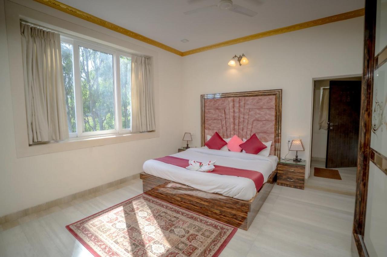 Hotel Amazonia Villa's Panchgani