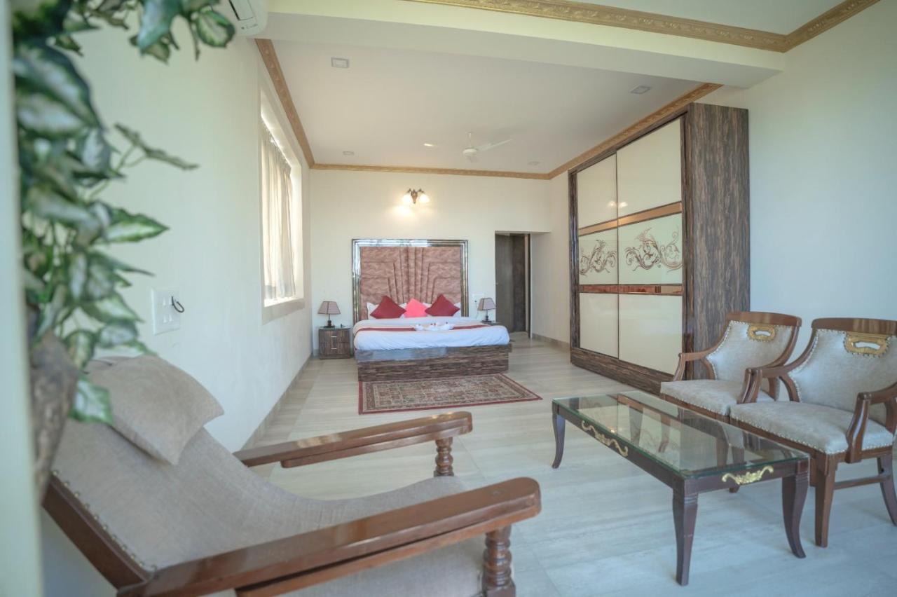 Hotel Amazonia Villa's Panchgani