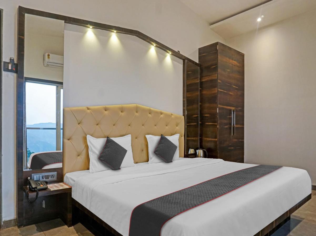 Super Oyo Townhouse 1219 3*