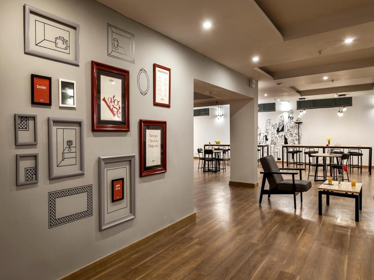 Super Oyo Townhouse 1219