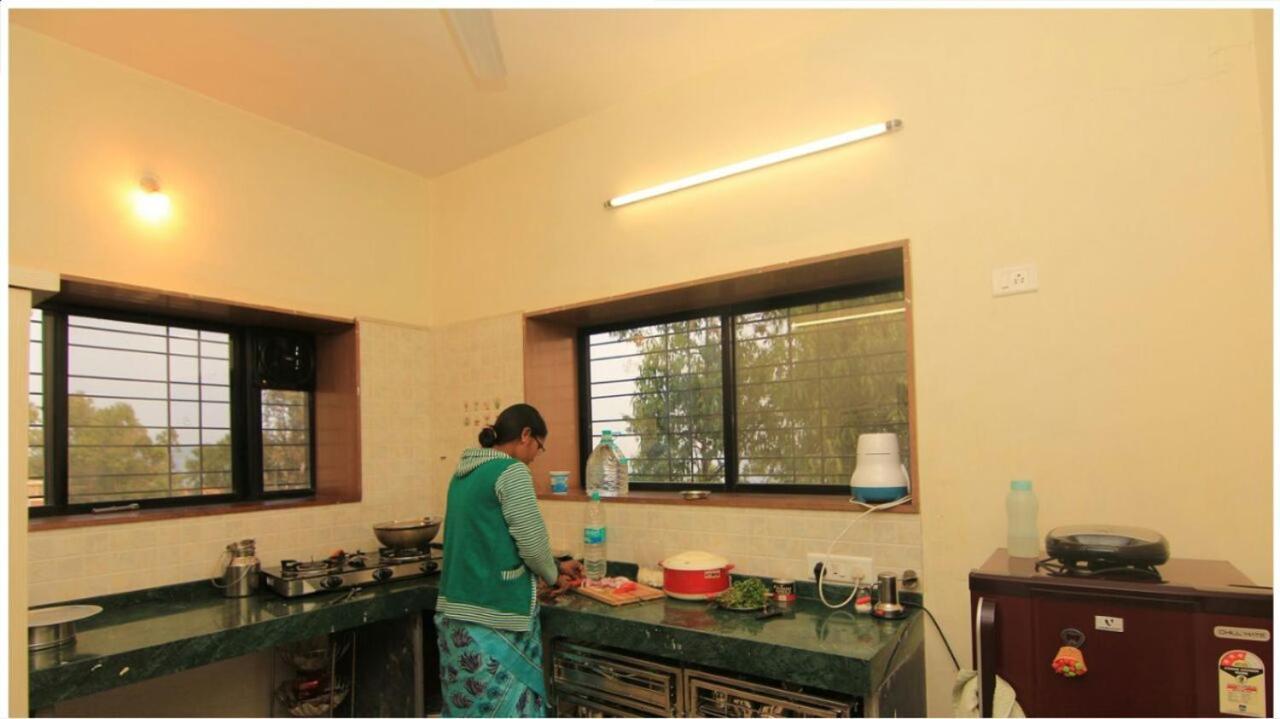 Inaya Bungalow *