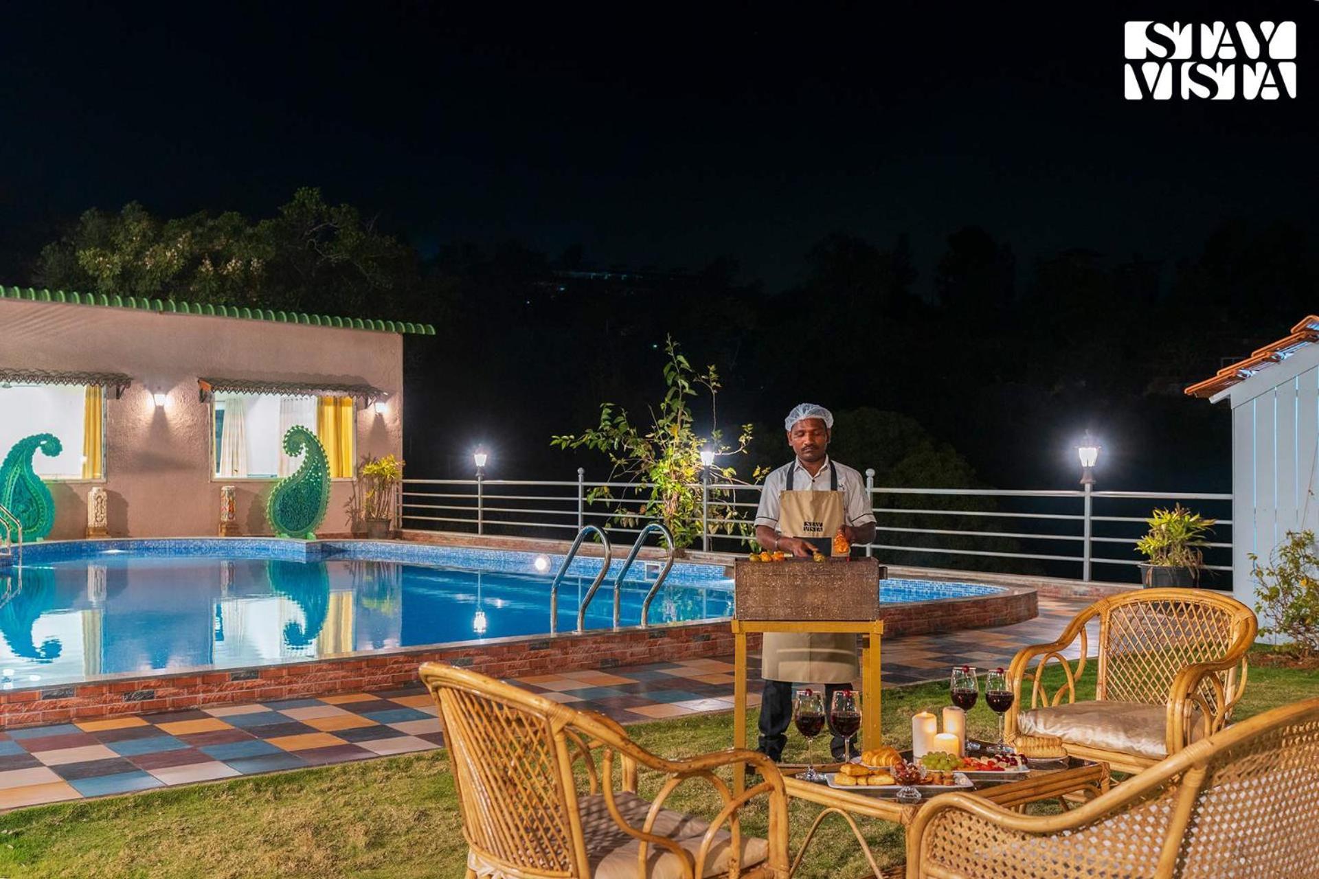 Stayvista's Sula Wada - The Legacy -valley View With Maharashtrian Wada Experience, Modern Amenities, Outdoor Swimming Pool, Indoor Activities Villa