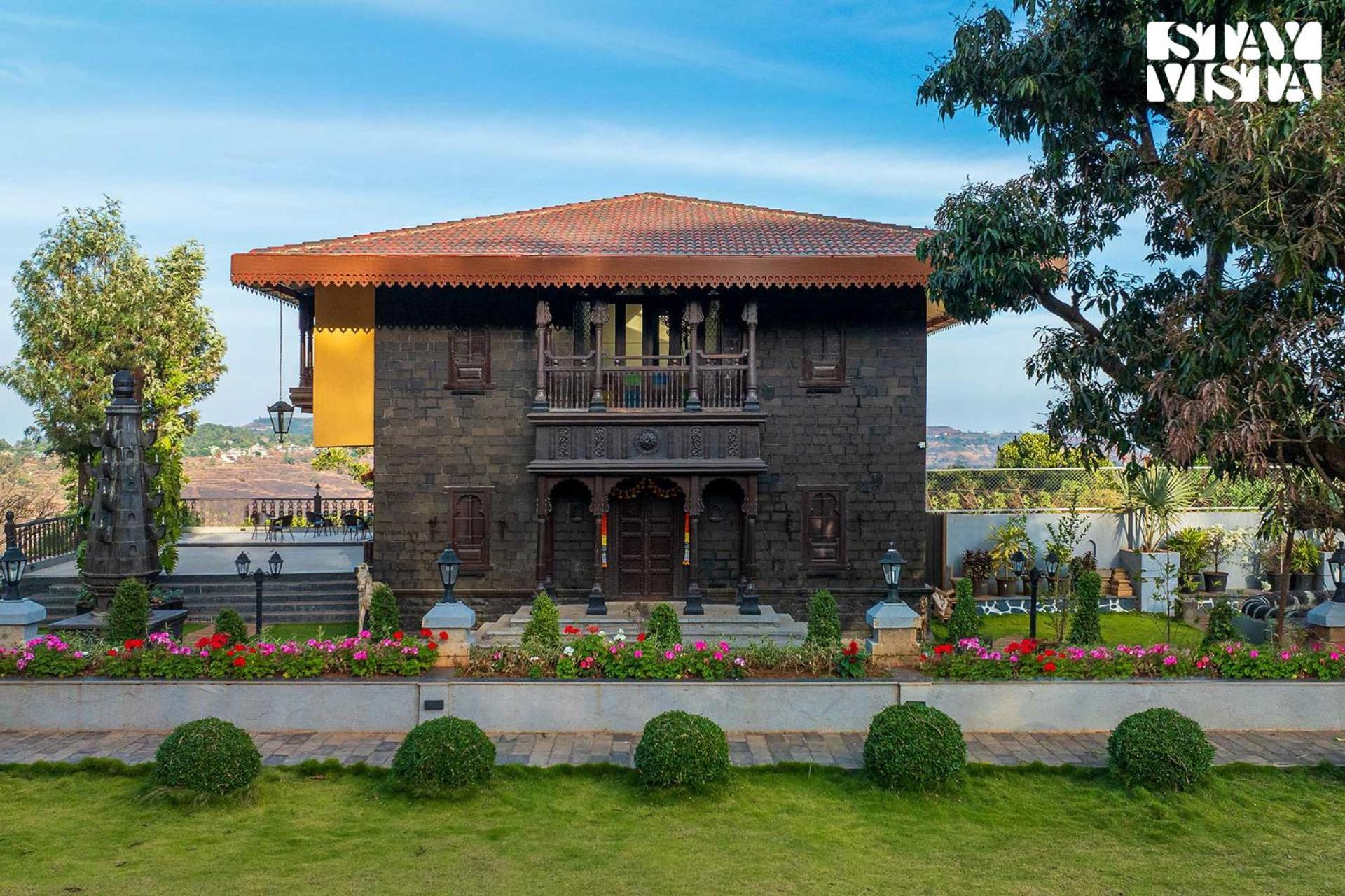 Stayvista's Sula Wada - The Legacy -valley View With Maharashtrian Wada Experience, Modern Amenities, Outdoor Swimming Pool, Indoor Activities * Panchgani