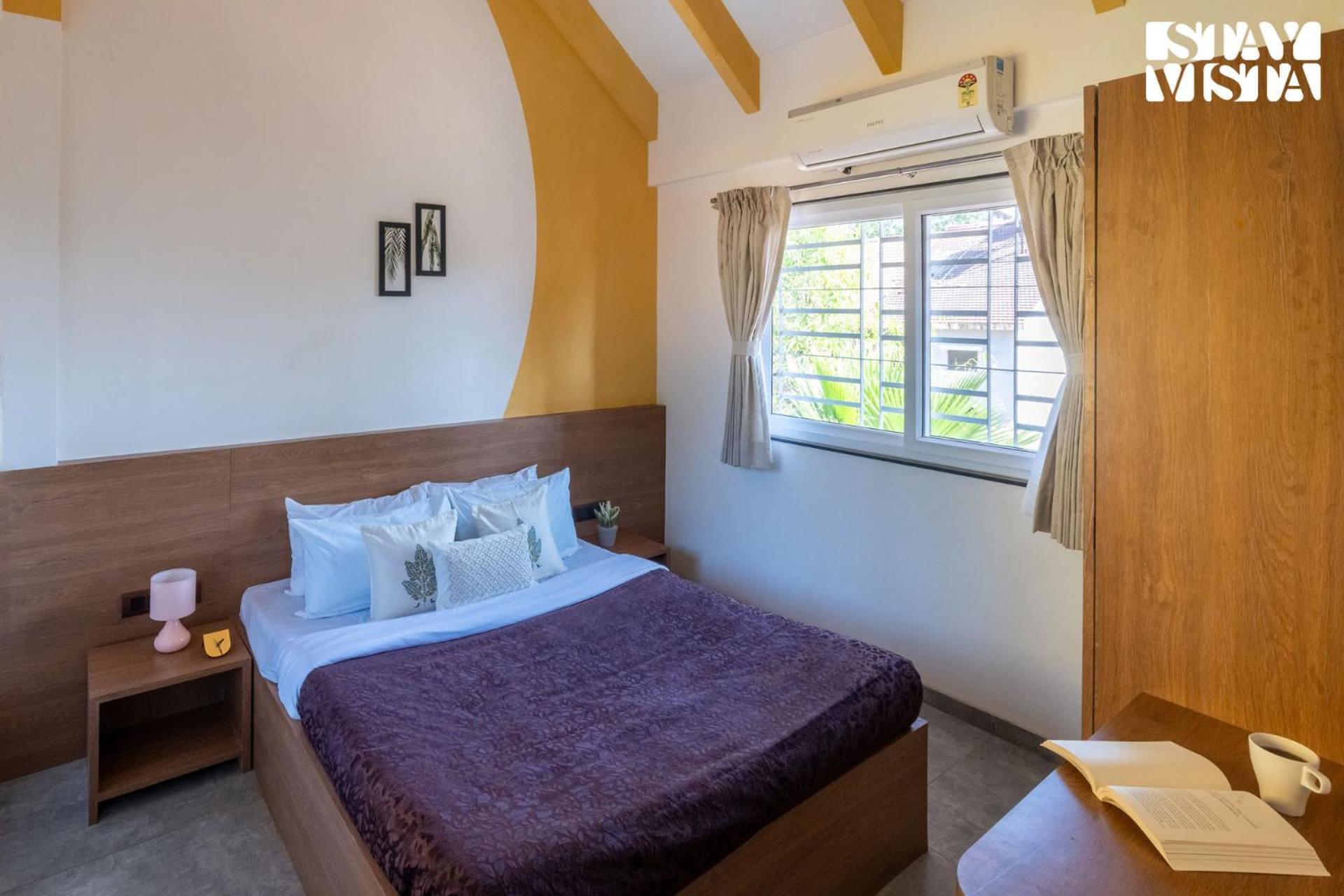 Stayvista's Dreamy Dale - Poolside Bliss With Lawn & Gazebo Villa Panchgani