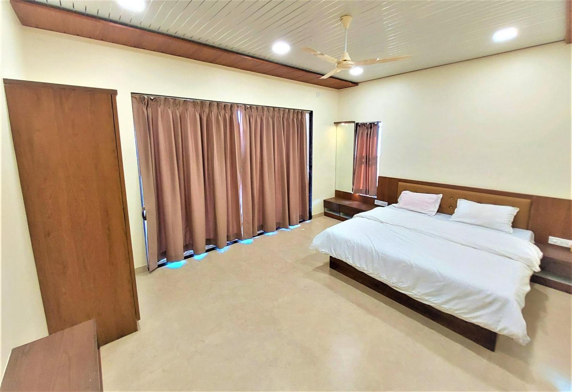 Vinayaka - Infinity Pool And Breathtaking Valley View Holiday home Panchgani