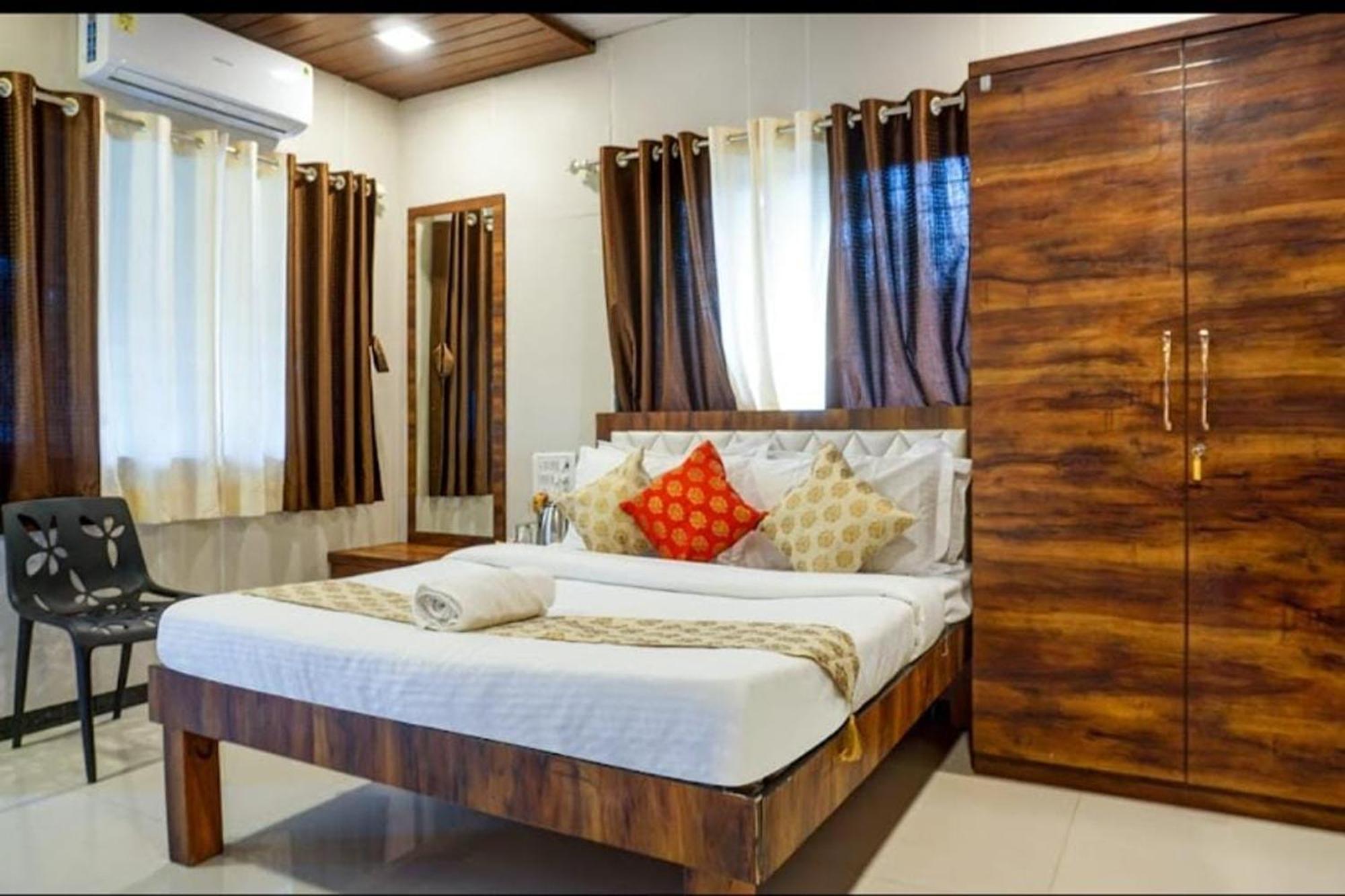 Crystal Villa
