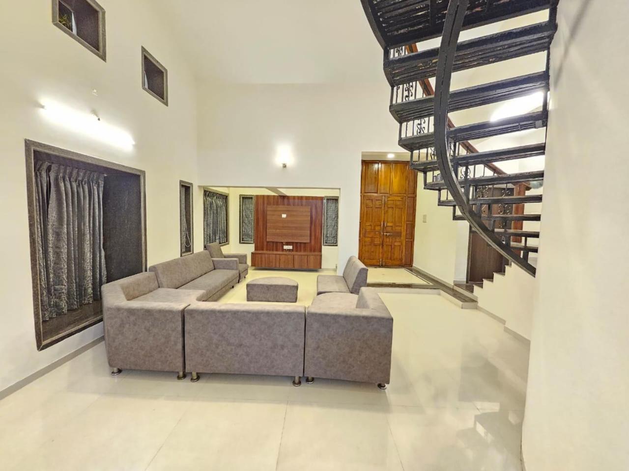 Villa Seven With Swimming Pool