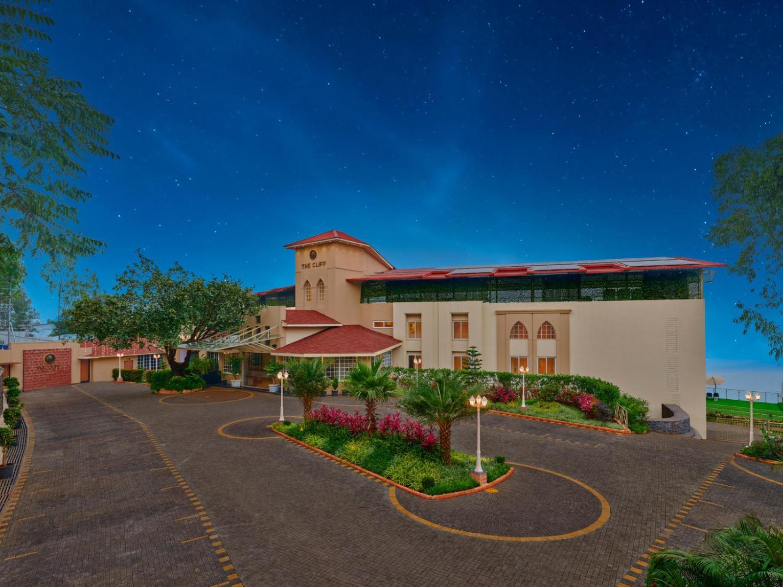 Resort The Cliff By Zuper - Panchgani