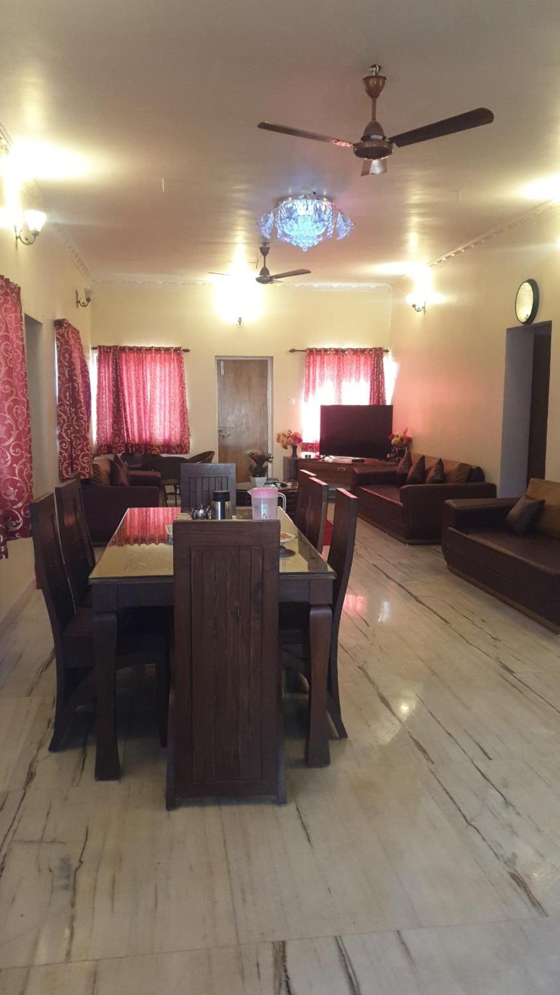 Quinte Hills Residency * Panchgani