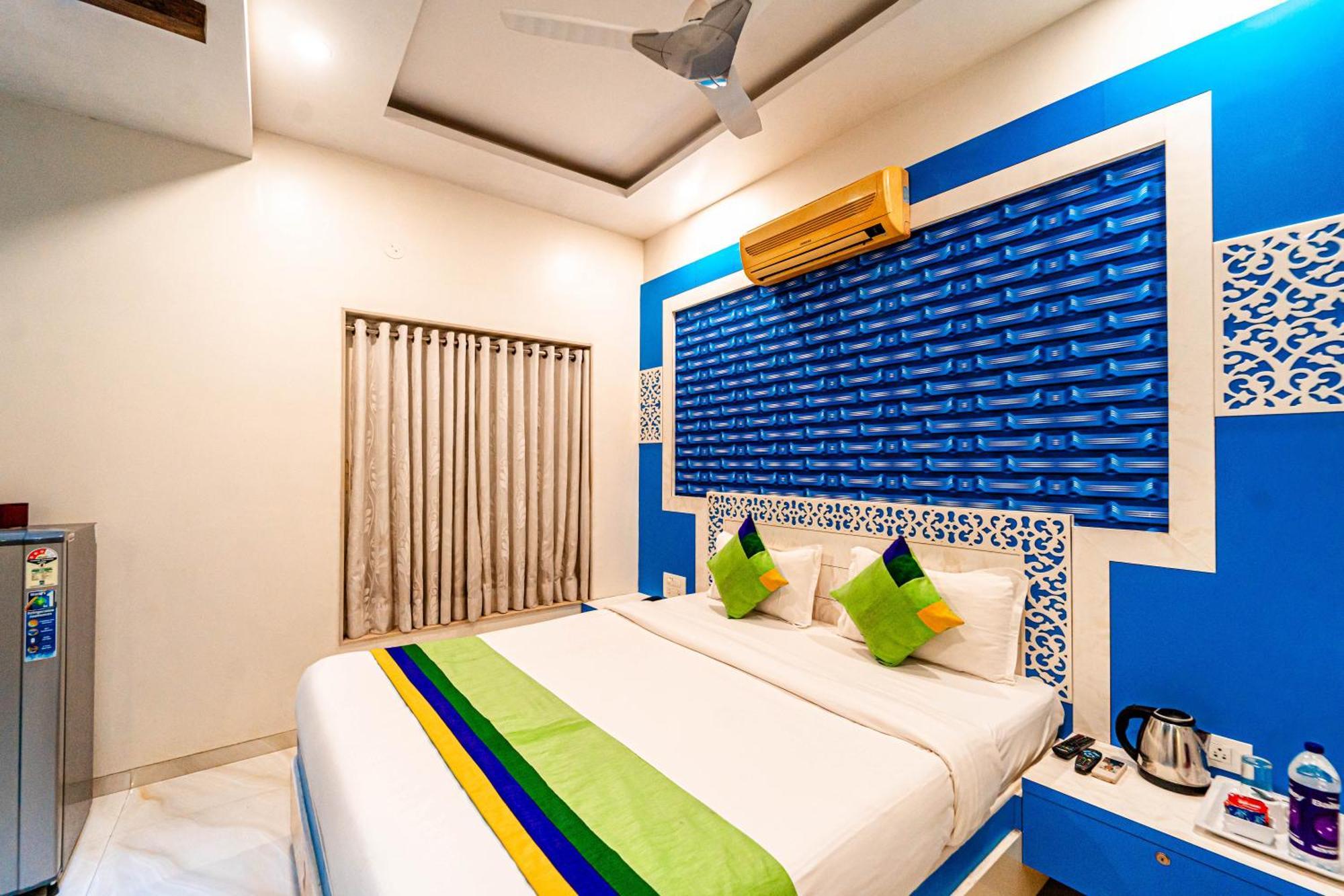 Hotel Treebo Raval With Valley View Panchgani