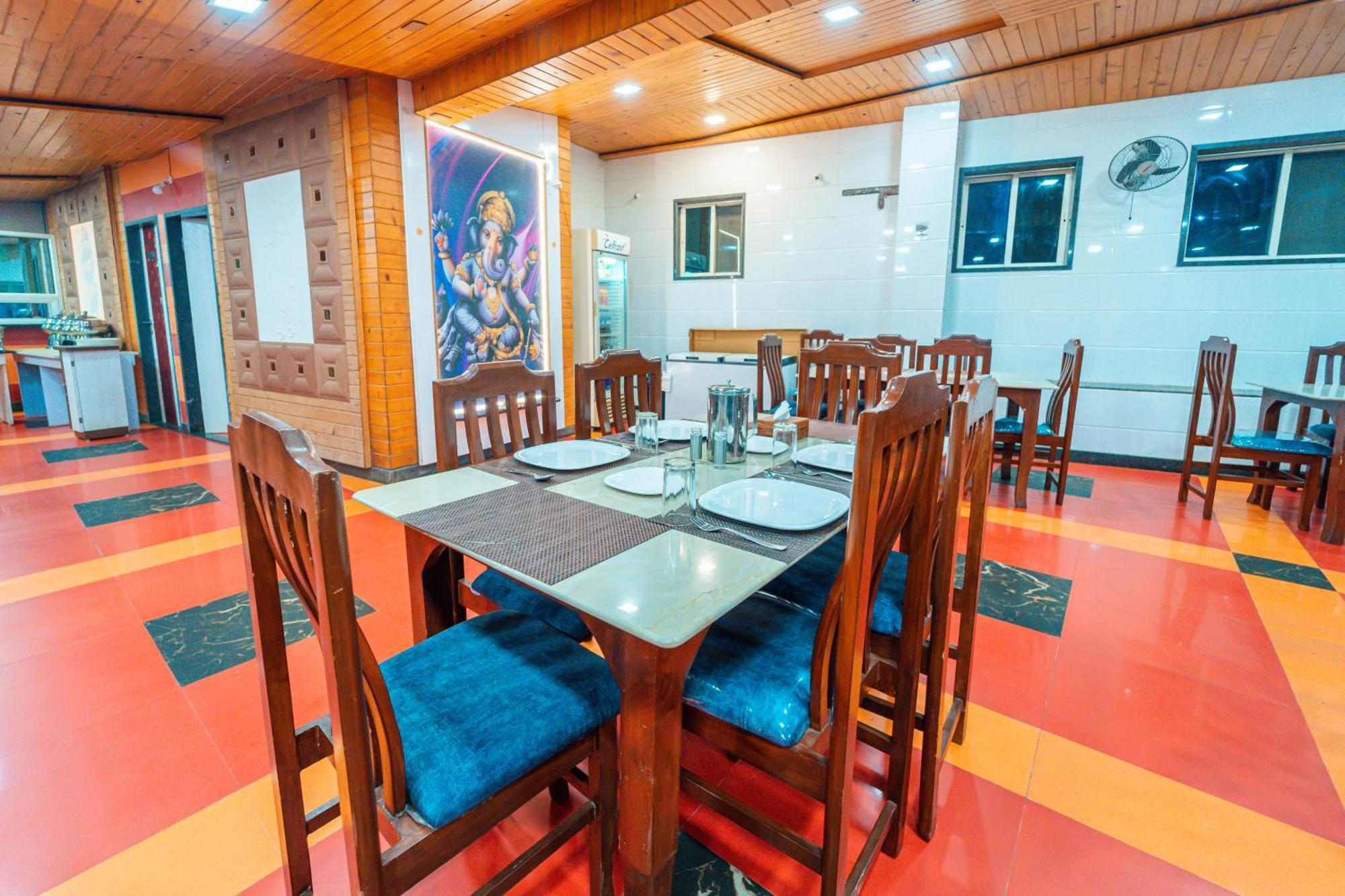 Treebo Raval With Valley View Panchgani