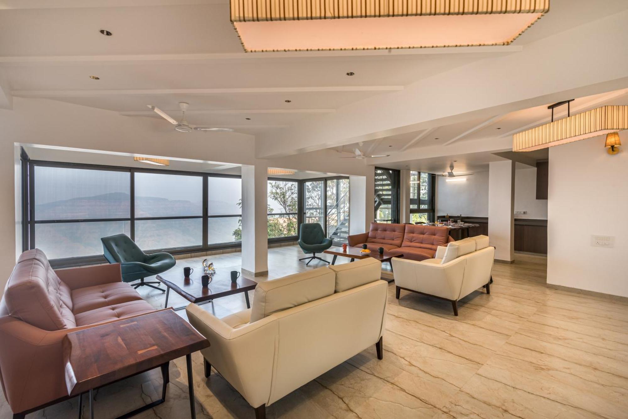 Saffronstays Mountain Rizz Villa Panchgani