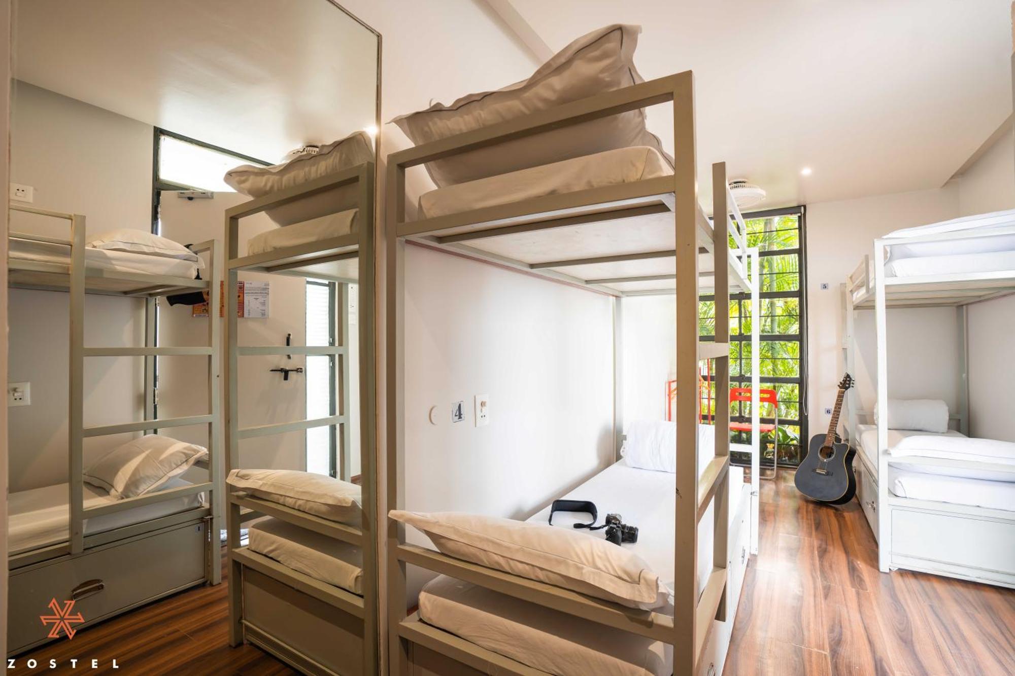 Hostel Zostel *