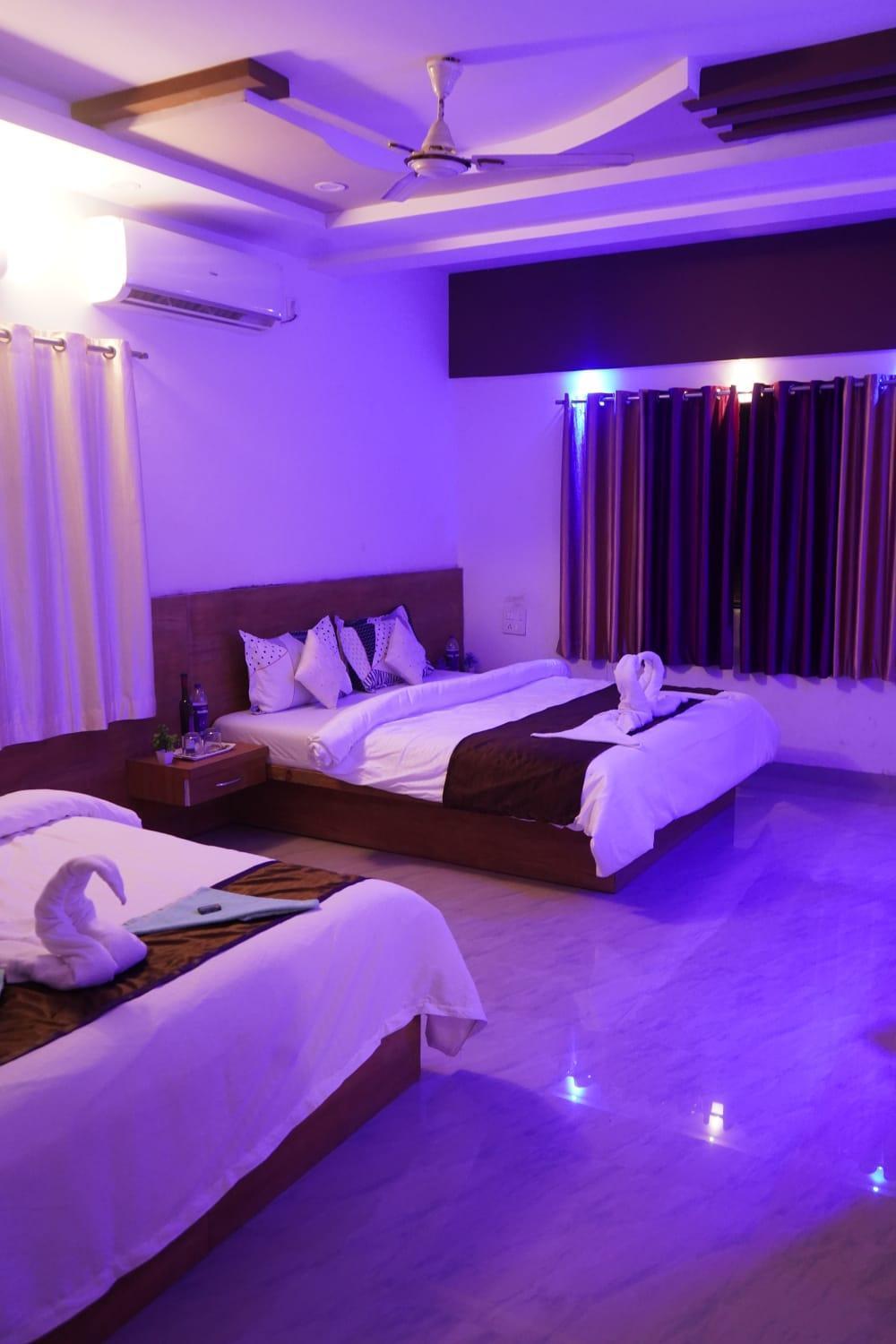 Cloud Hill Homestay *