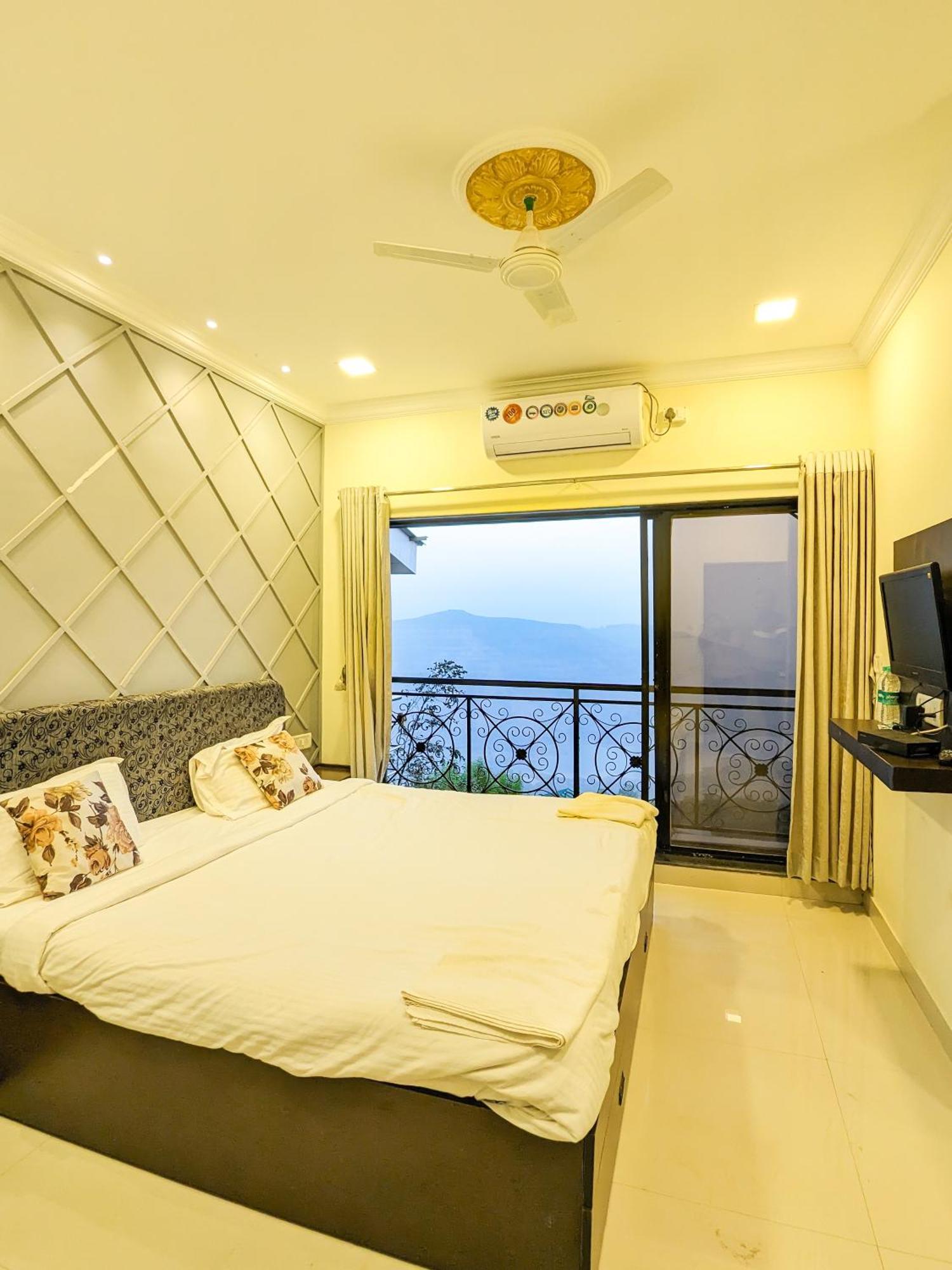 Valley View Hotel 3*