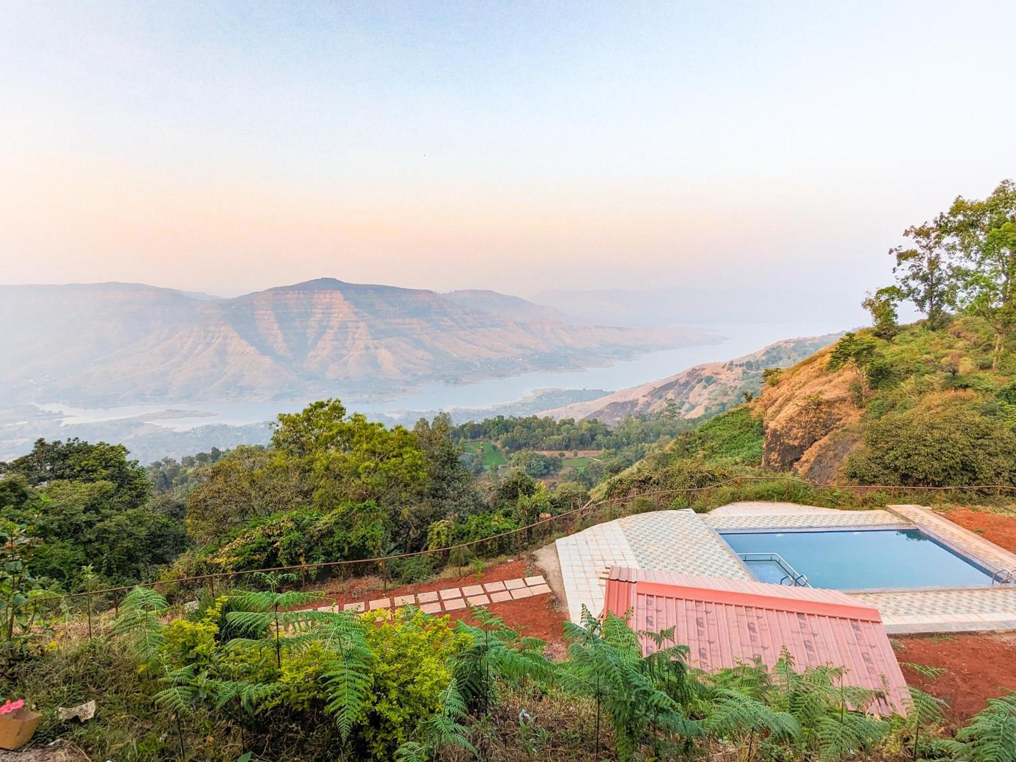 Valley View Hotel