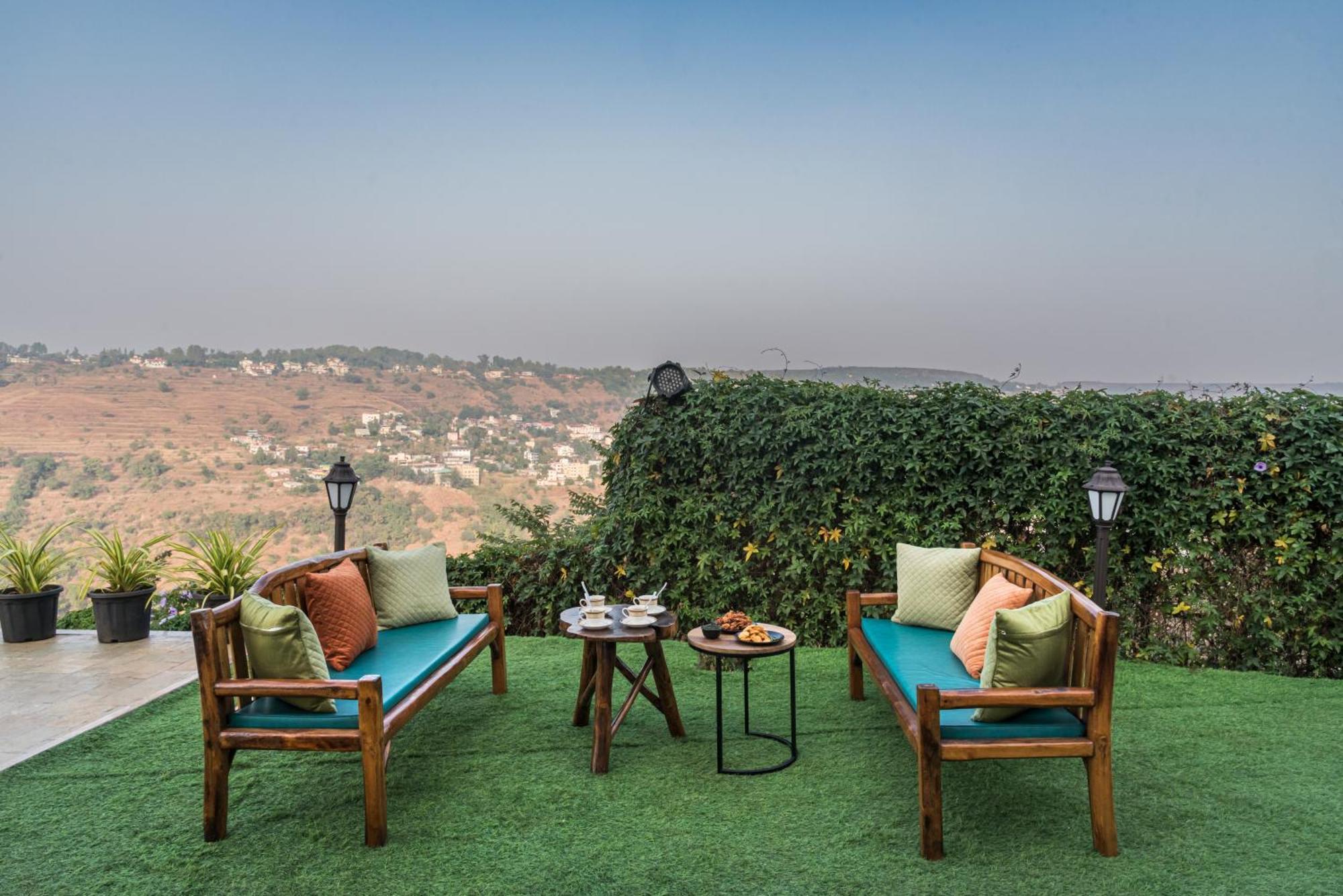 Villa Saffronstays A Vantage, - A Pyramid Shaped Unique Luxury With Infinity Valley Views