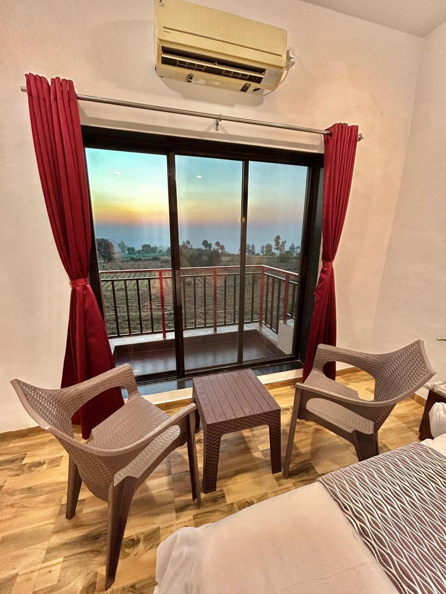 Coral * Panchgani
