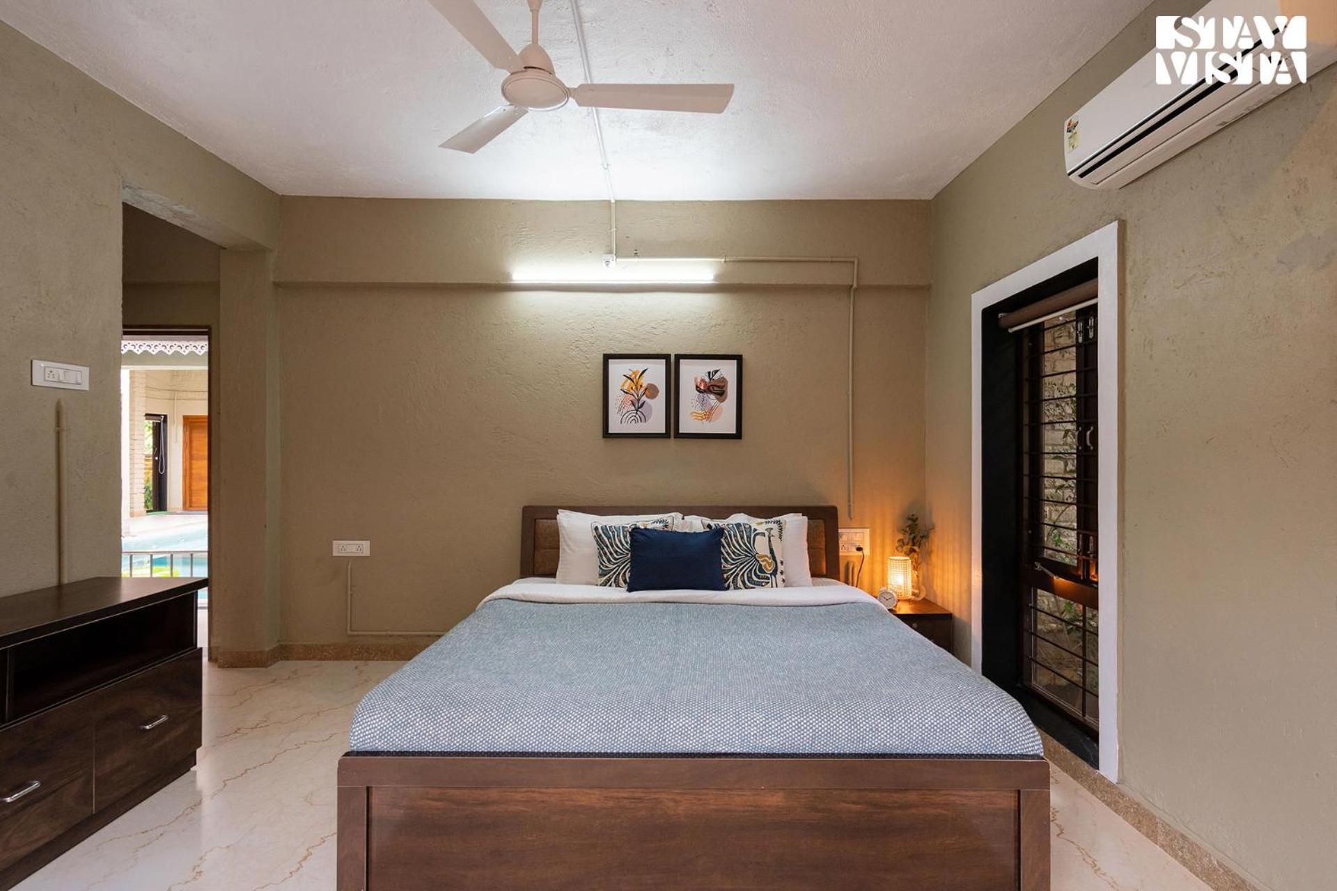 Villa Otonia By Stayvista With Indoor Swimming Pool, Modern Interiors & A Mix Of Indoor & Outdoor Games *