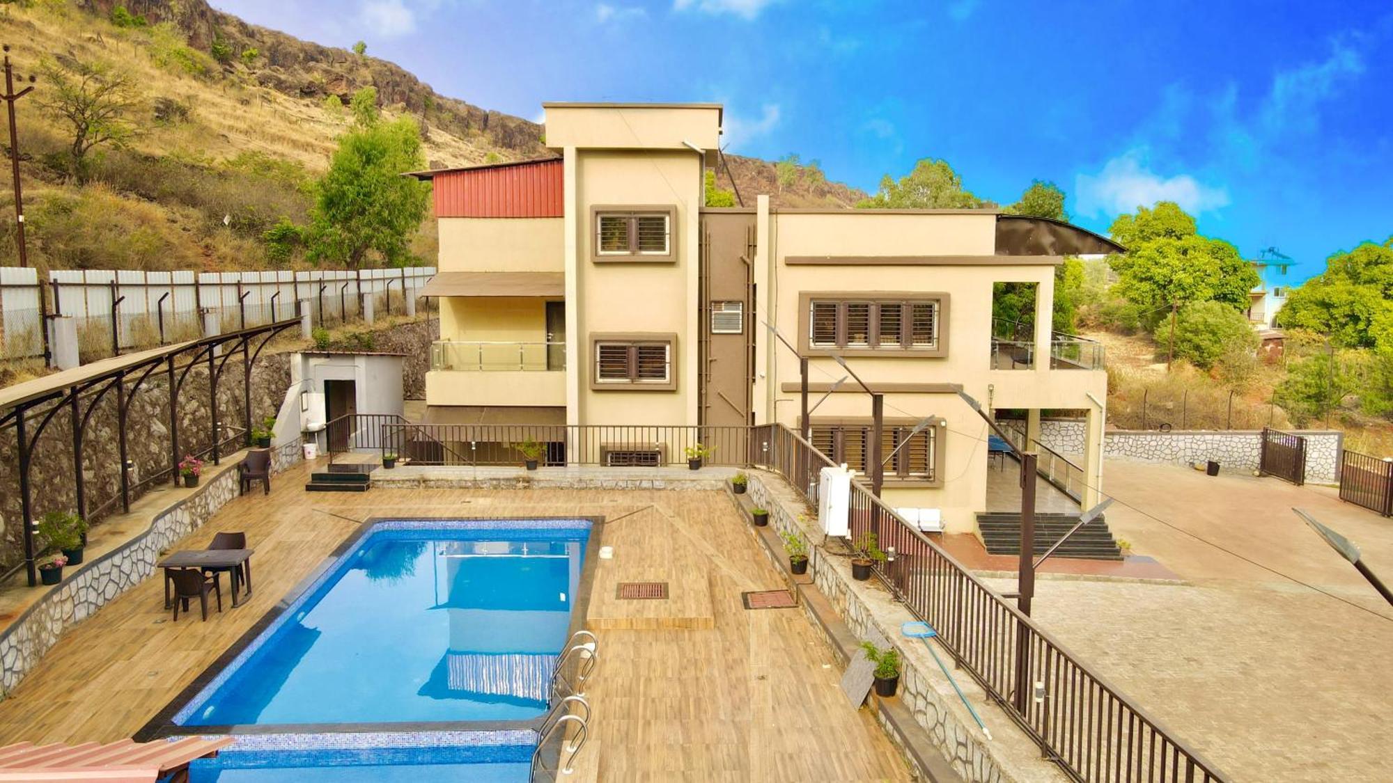 Aksha Panchgani