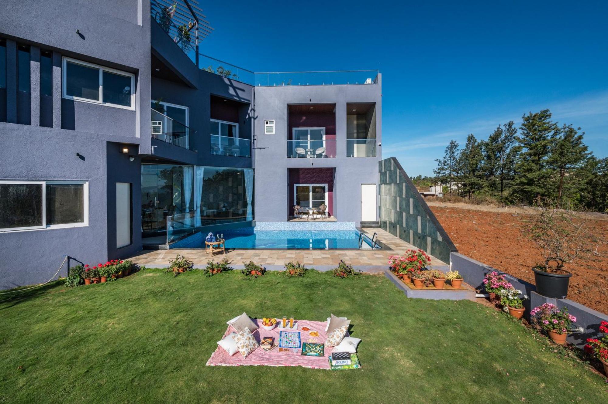 Villa Saffronstays Blueberry Panchgani