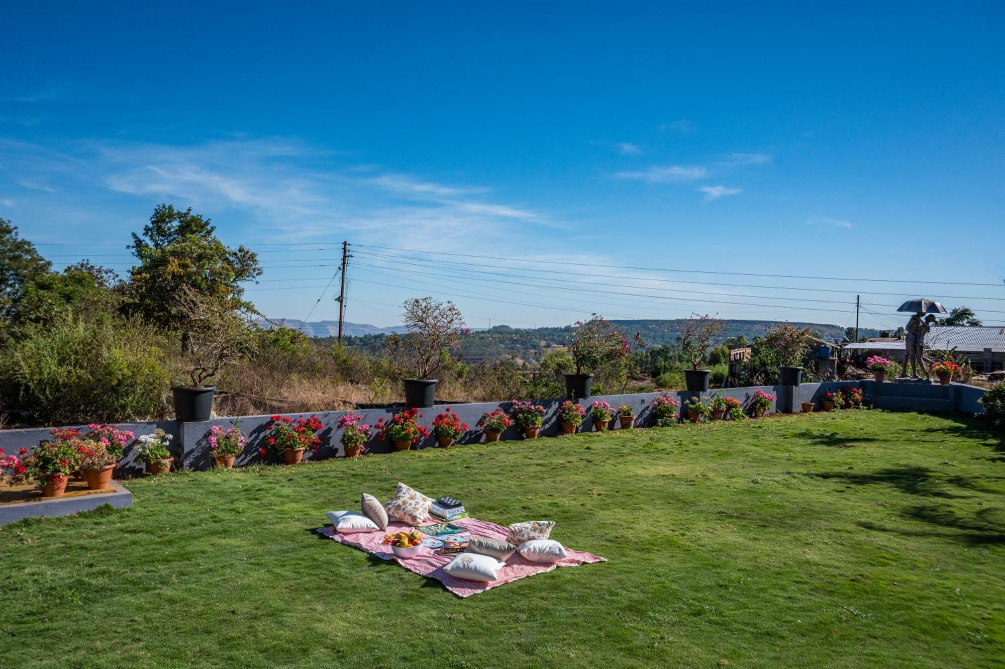 Villa Saffronstays Blueberry Panchgani