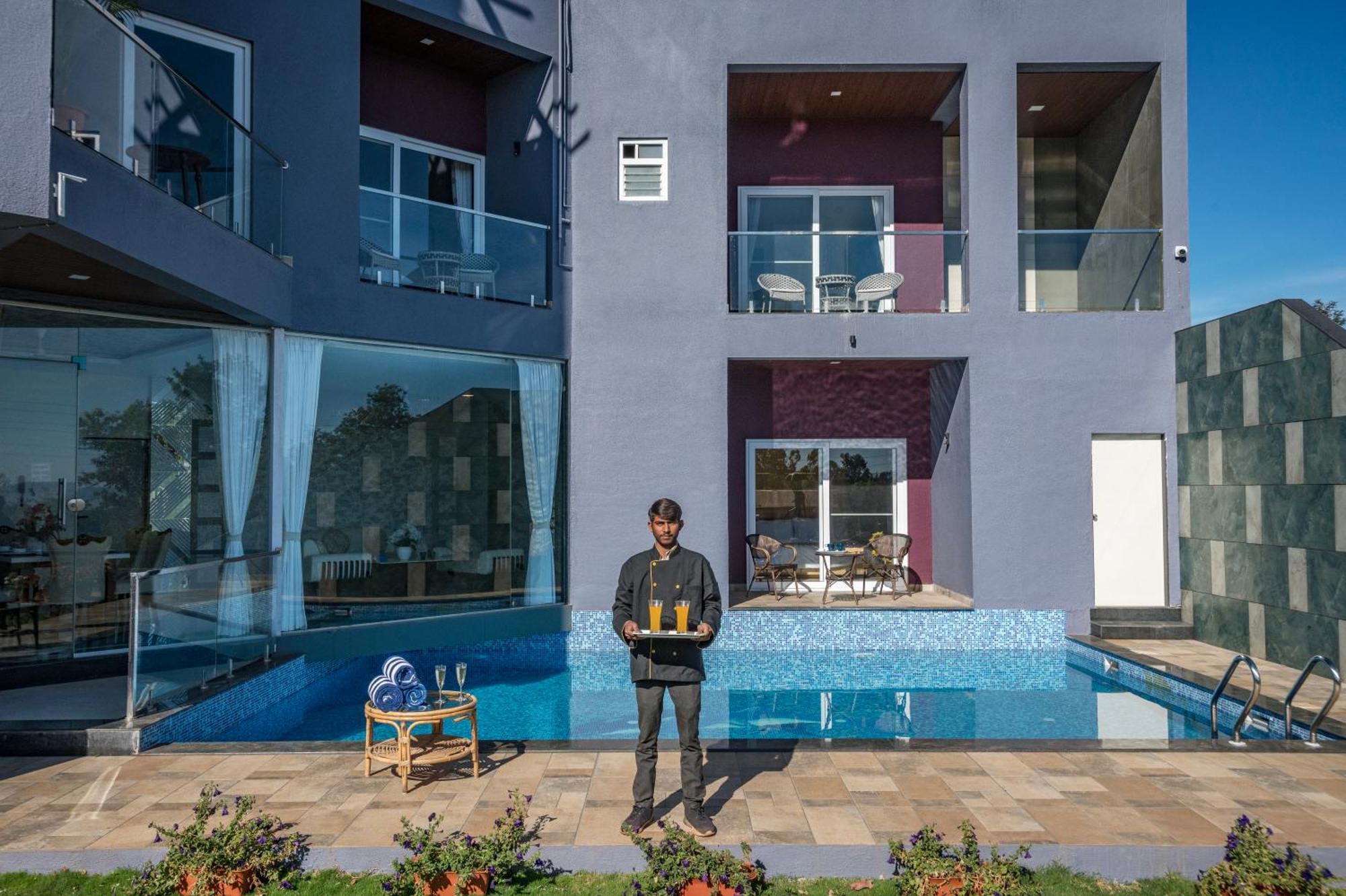 Saffronstays Blueberry Villa *