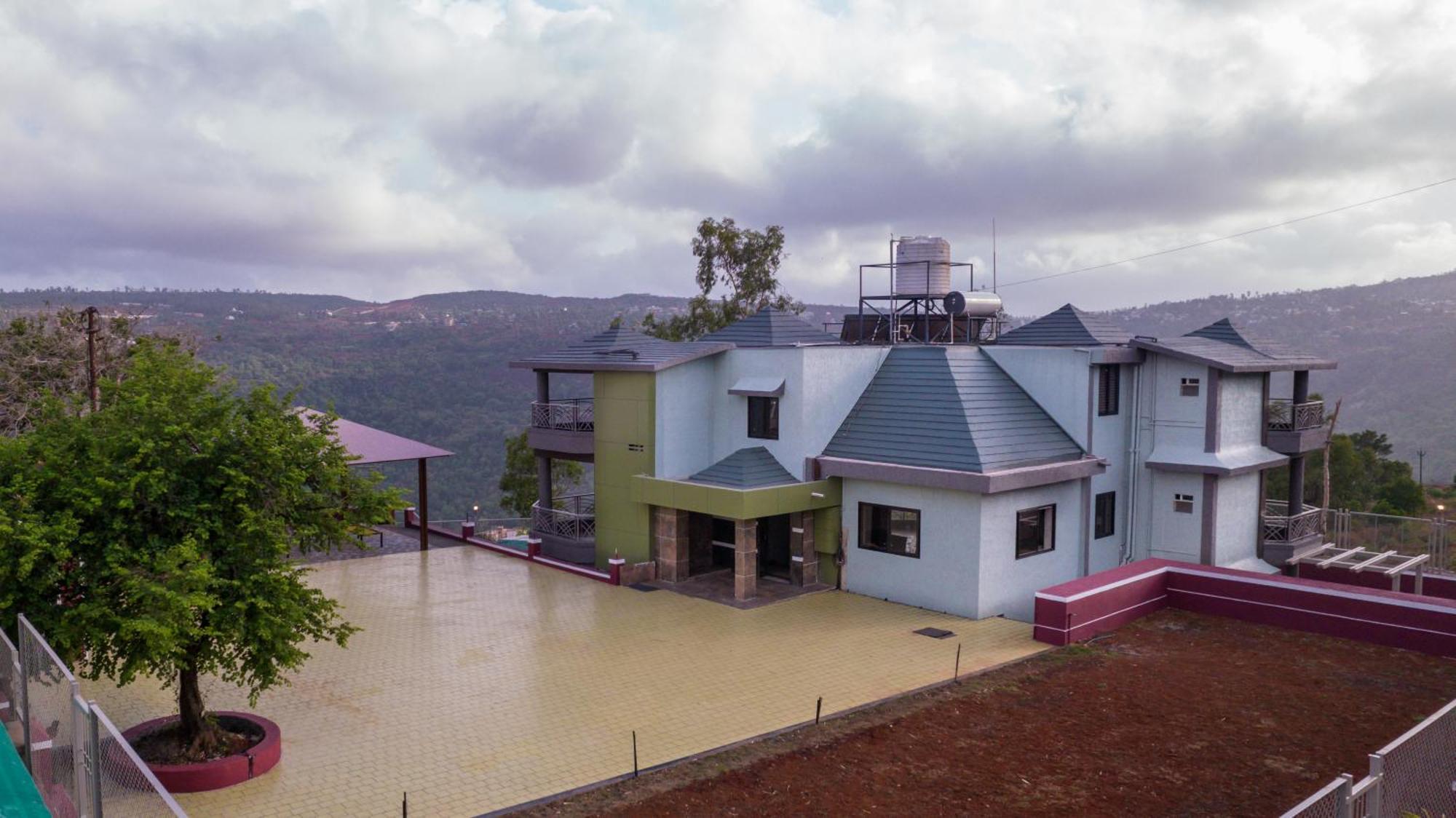 Magnum Villa Villa *