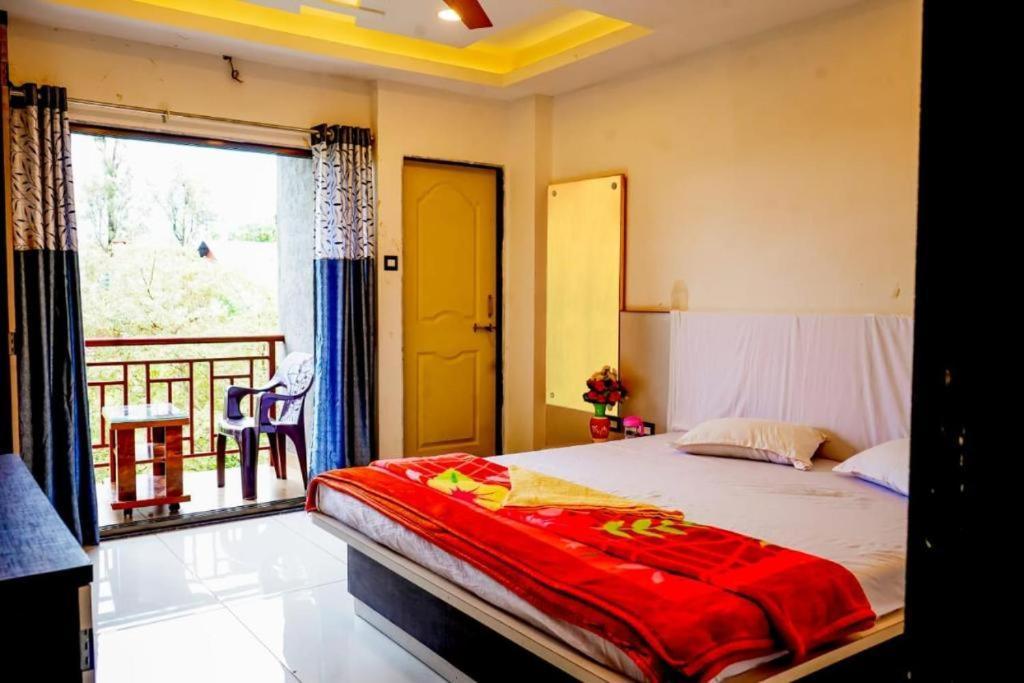 Homestay Samruddhi *