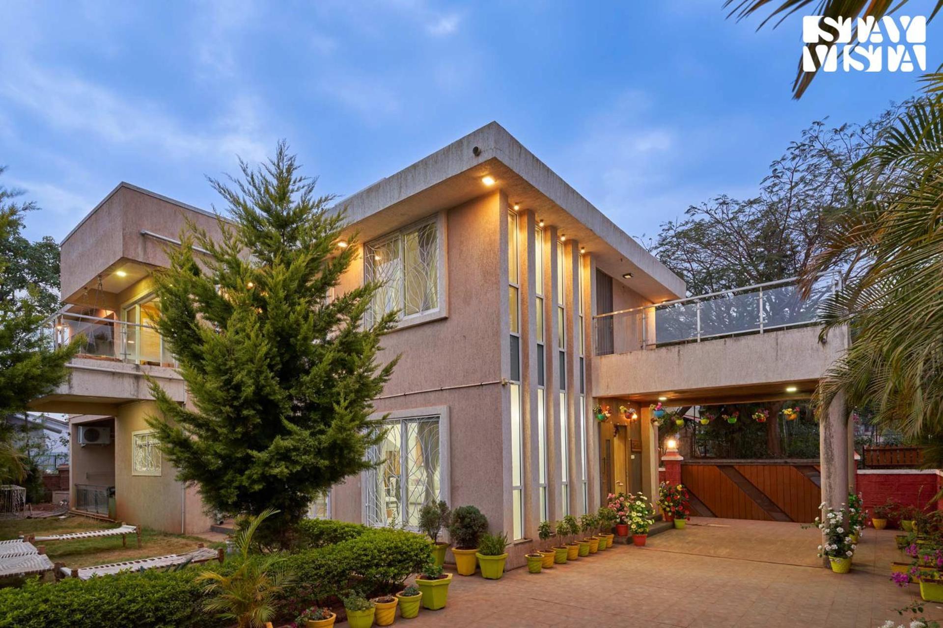 Stayvista's Tableland Vista - Hill-view Haven With Jacuzzi & Terrace *