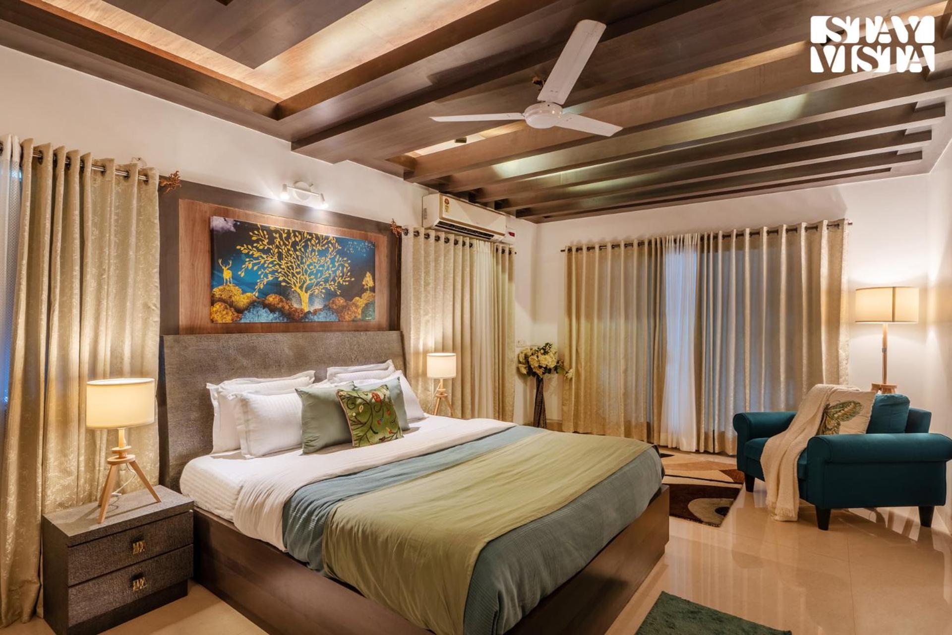 Stayvista's Grace & Light - Hill-view With Outdoor Pool, Terrace & Games Panchgani